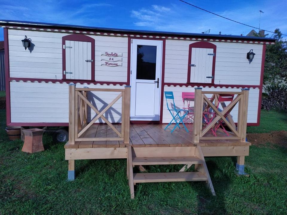 La Roulotte De Francine Chazeuil Exterior foto